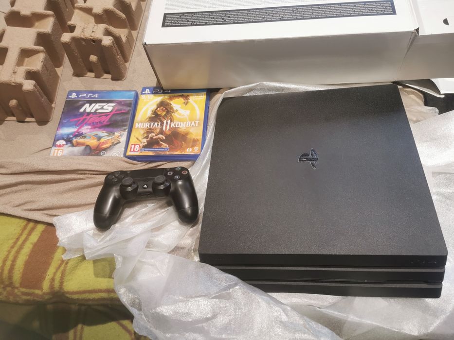 Ps4 pro pad dwie gry