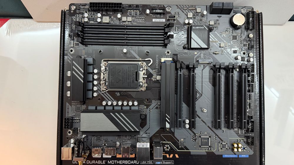 Gigabyte B760 DS3H AX LGA1700 Intel DDR5 FV GW30D