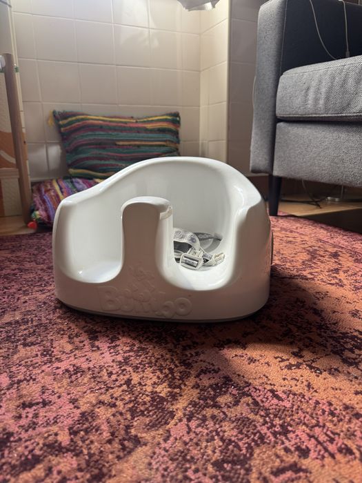 Cadeira Bumbo com tabuleiro