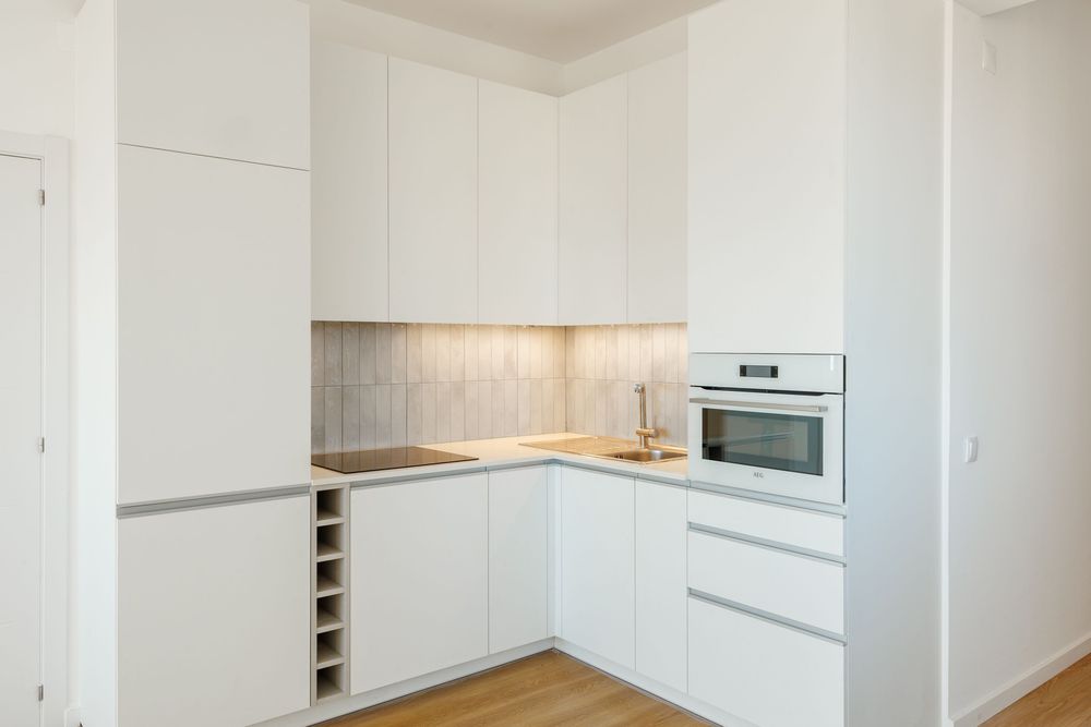 Apartamento totalmente renovado com vista mar em Carcavelos