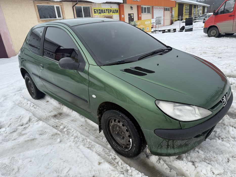 Peugeot 206 1.9дизель 2000року