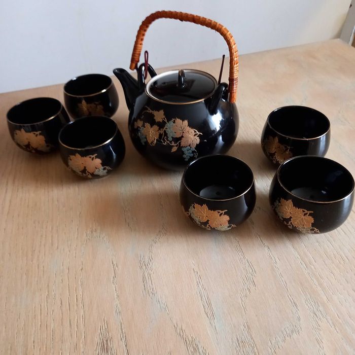 Kolekcjonerski  Złocony Porcelanowy Zestaw