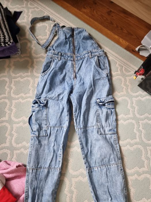 Віддам пакет речей безкоштовно