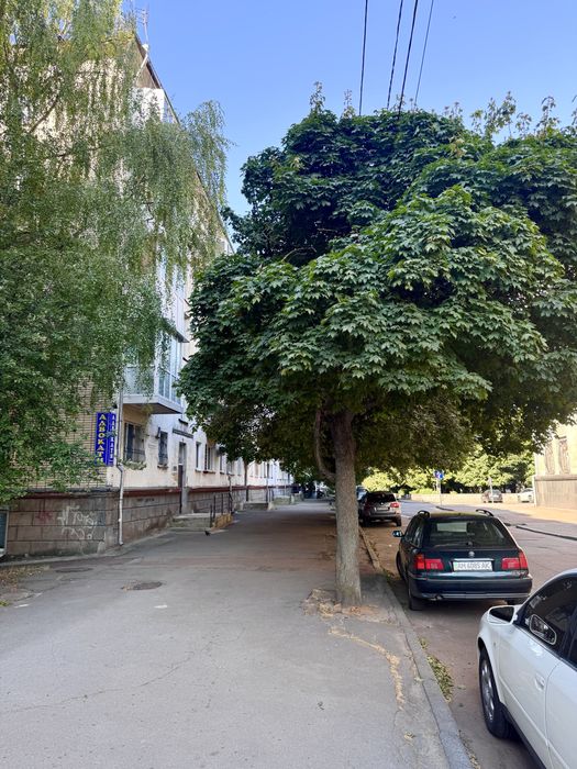 Квартира 2кімнатна