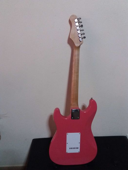 Kit Guitarra elétrica Santander cor-de-rosa