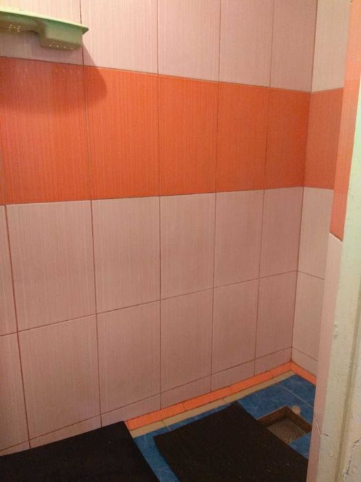 Продам комнату в коммунальной квартире на Бочарова/ Жолио Кюри