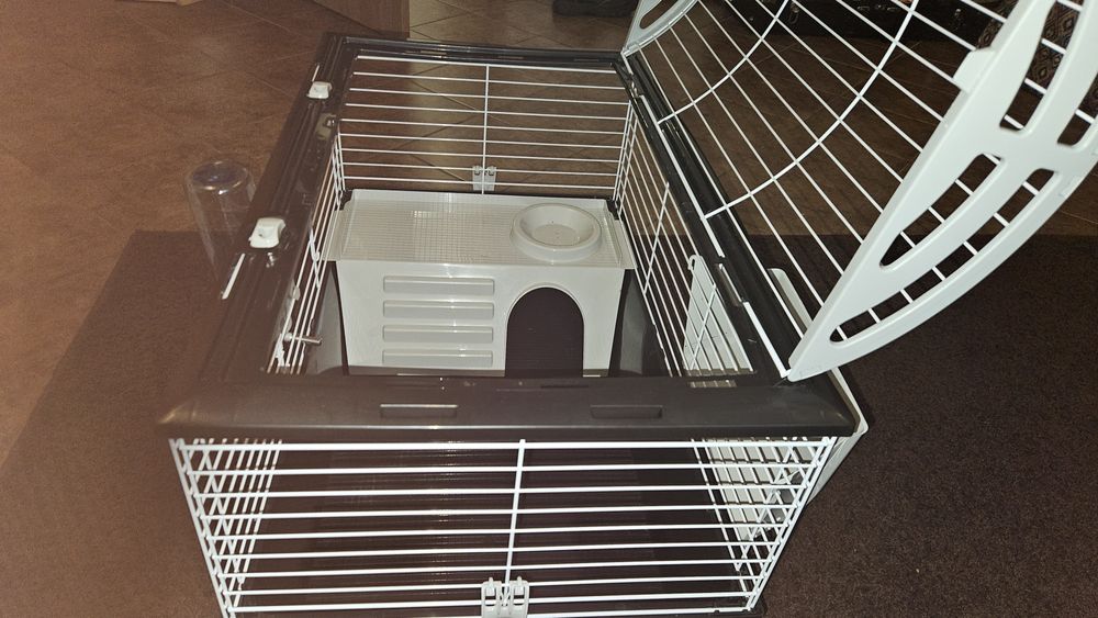 Klatka dla  świnki morskiej,  chomika, królika. Ferplast casita 80