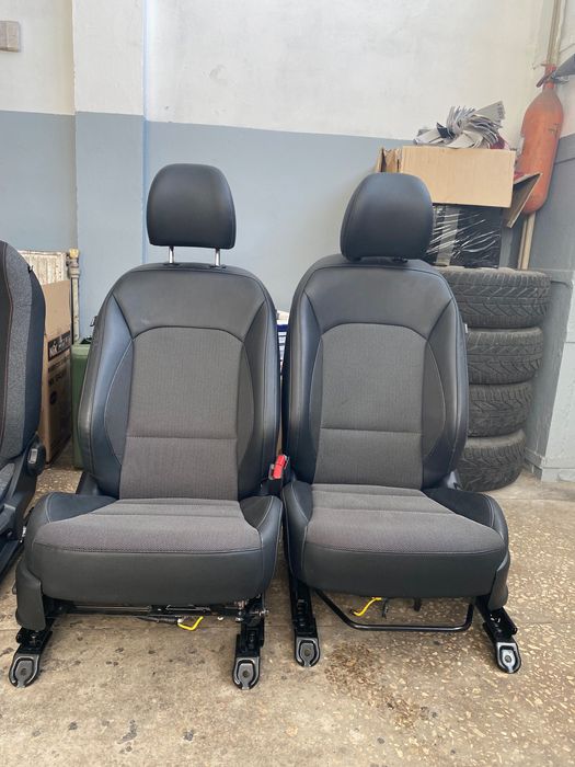 Продам сидіння Кіа соул та Пежо 208