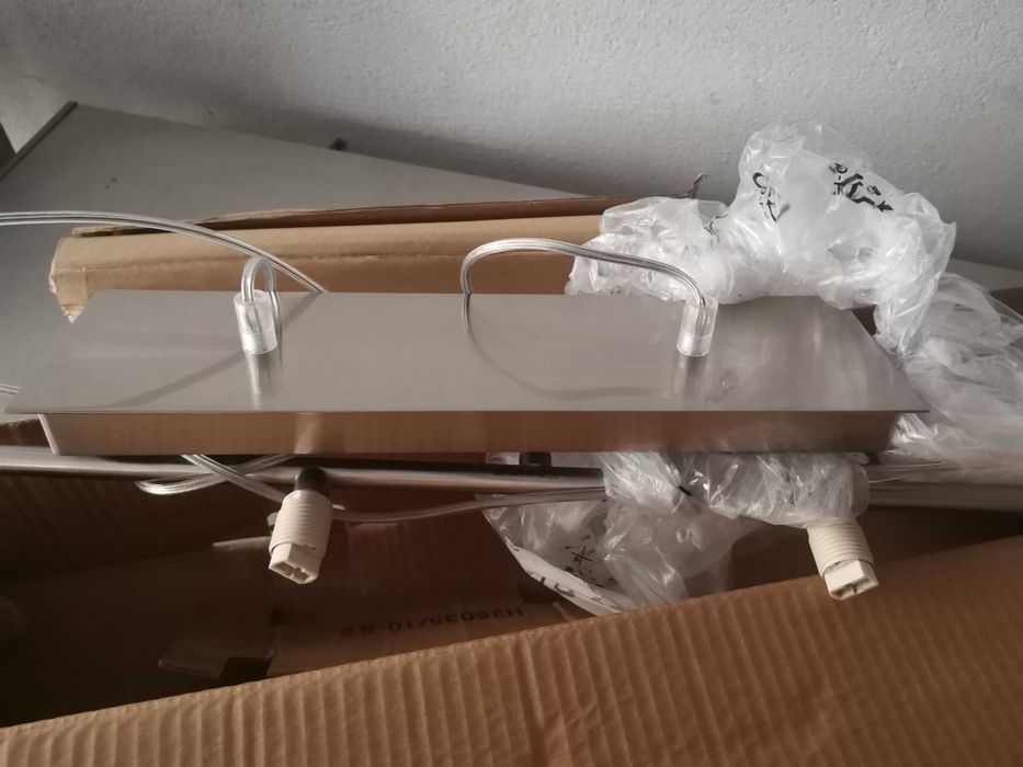 Candeeiro novo em caixa