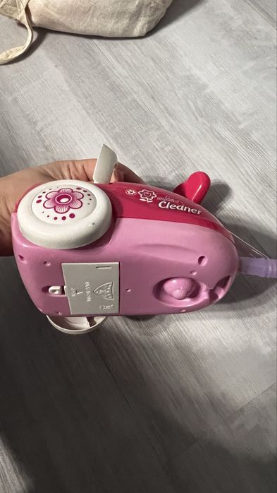 Дитячий пилосос і чайник