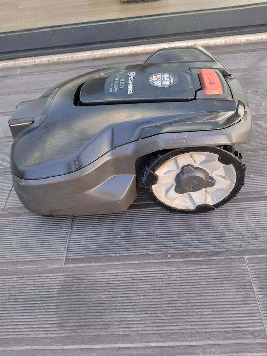 Robô corta-relva Automower 310 Mark Il