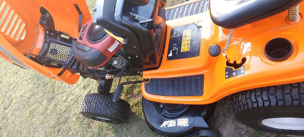 Traktorek kosiarka oleo-mac 6biegòw silnik brigssa 13.5hp bdb stan
