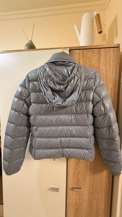 Весеяна блакитна куртка Tommy Hilfiger 34 р.