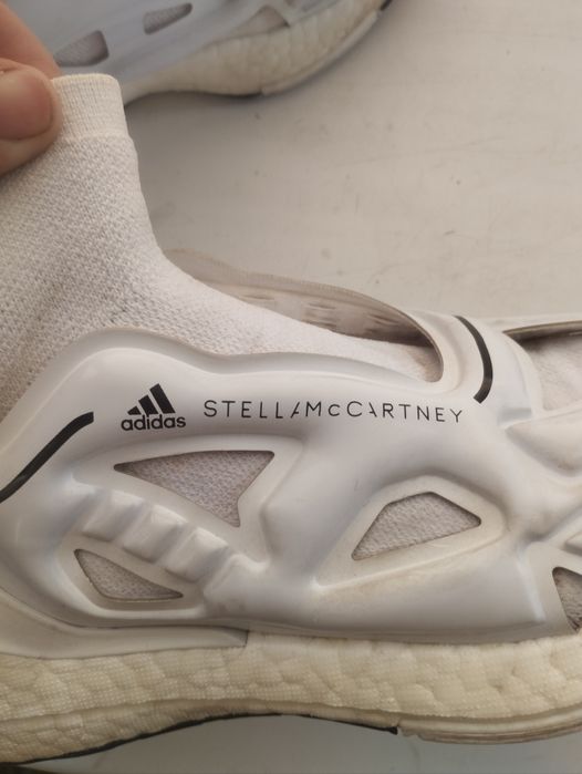 Adidas by Stella McCartney. Кросівки шкарпетки