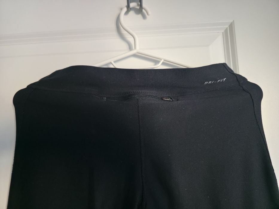 Legginsy Nike rybaczki
