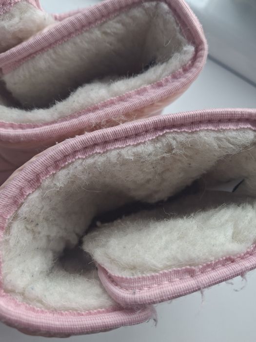 Обув для дівчинки 33р 200гр