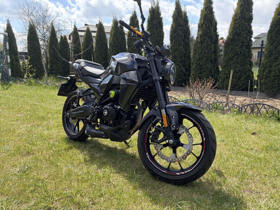 Barton Naked 125, 2024r. Super Stan