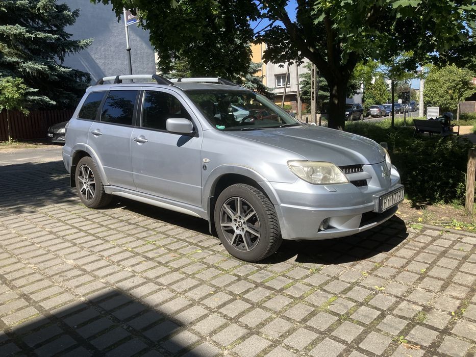 Mitsubishi outlander 2,4 z Lpg 4x4 wersja dakar