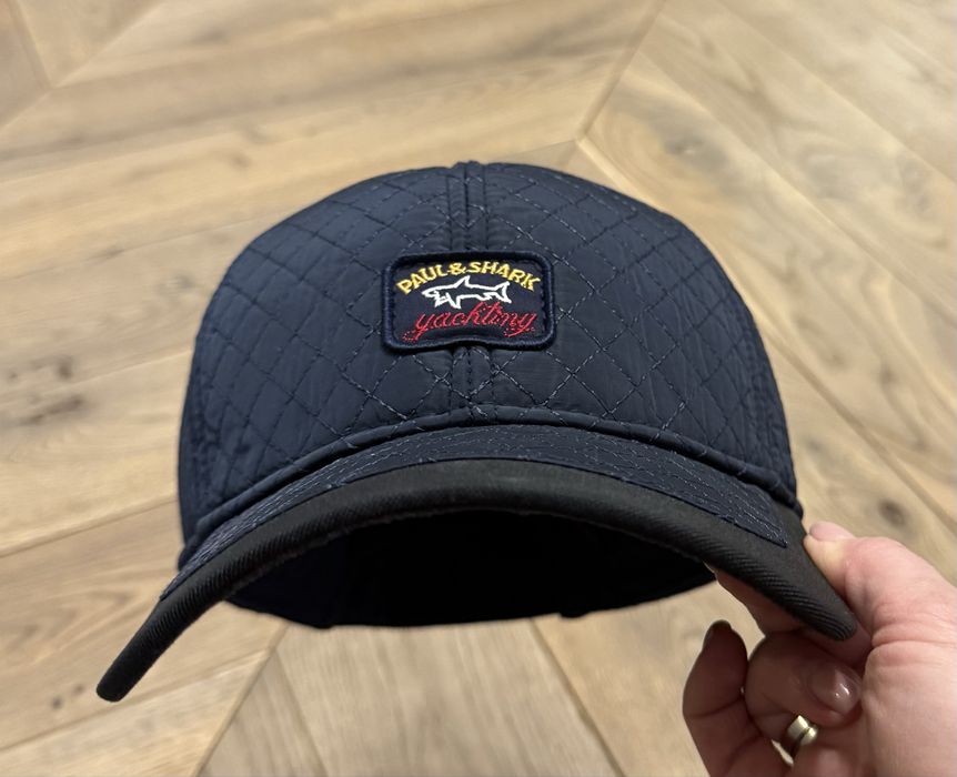 Утеплена бейсболка paul & shark