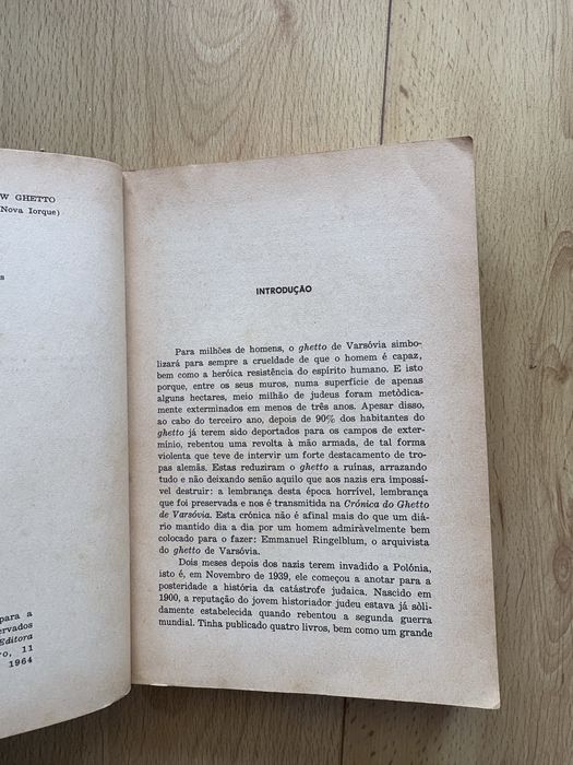 1ª Edição 1964: Crónica do Ghetto de Varsóvia - E. Ringelblum