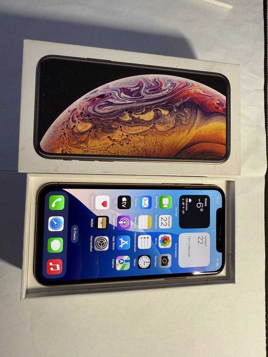 Iphone XS 64 gb идеал