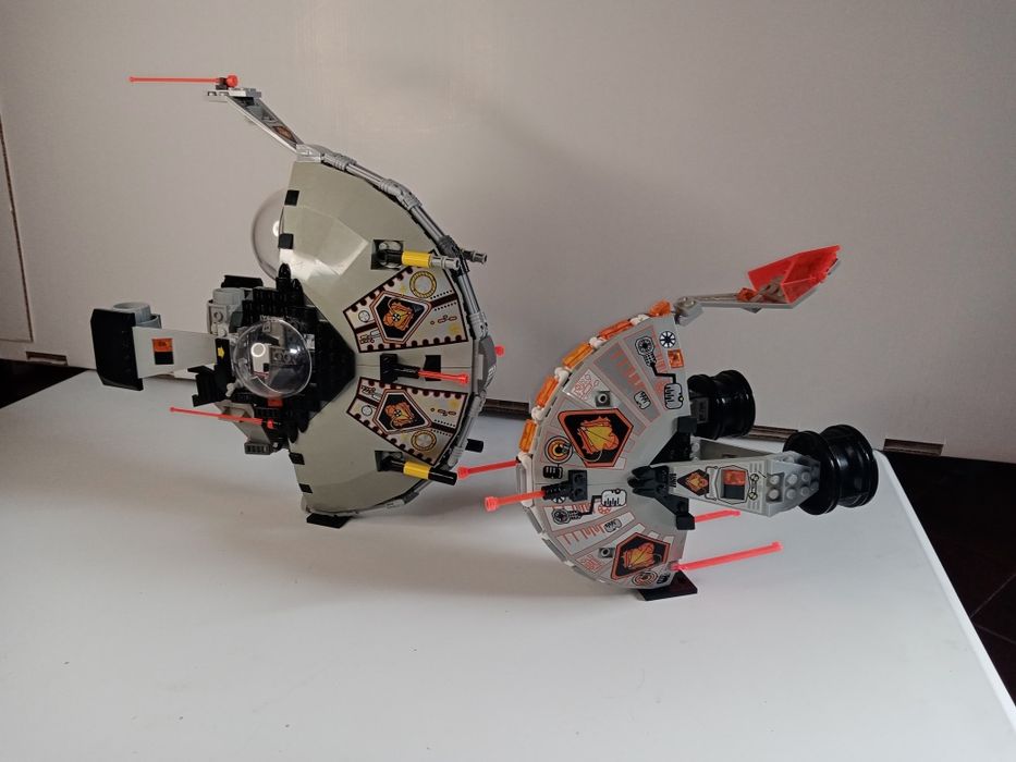 Moc de 2 naves lego