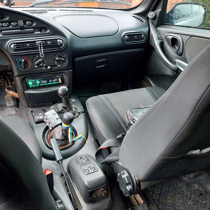 Продам  машину на ходу