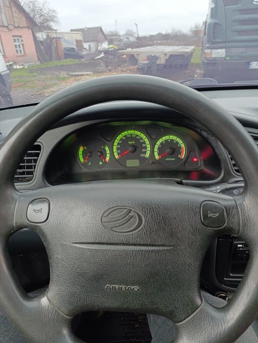 Продам Ланос 1.5 газ/бенз