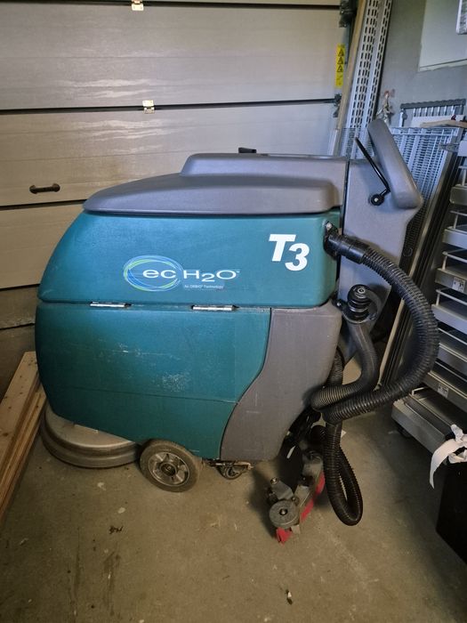 Szorowarka Tennant T3
