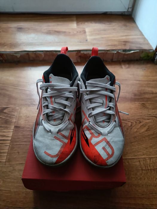 Сороконіжки дитячі puma ultra 32 р.