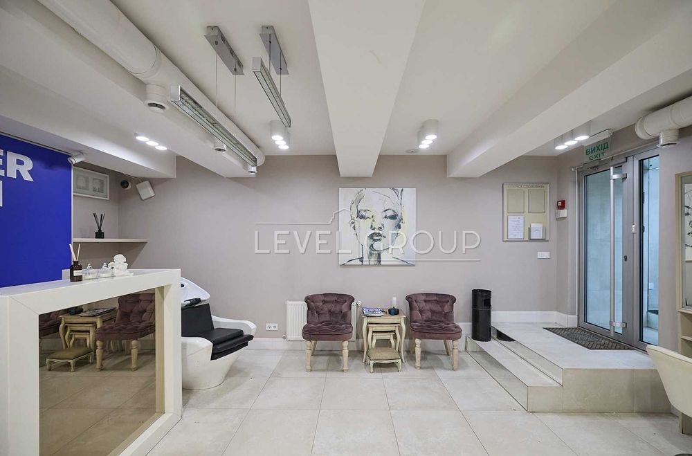 Продаж комерція 68м2 Дмитрівська Тургенівська Січових Стрільців ремонт