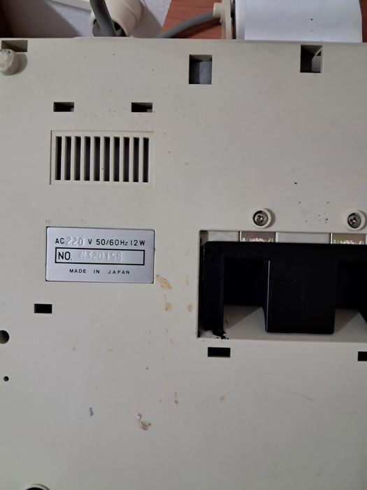 Calculadora a corrente com rolo papel