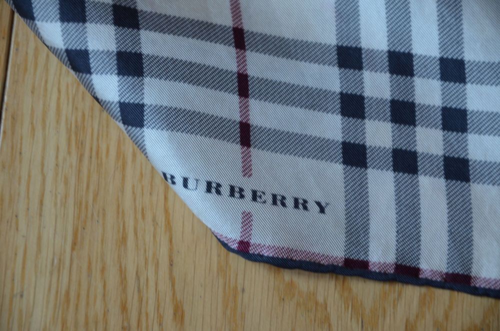 Burberry apaszka chusta 100% Silk jedwab