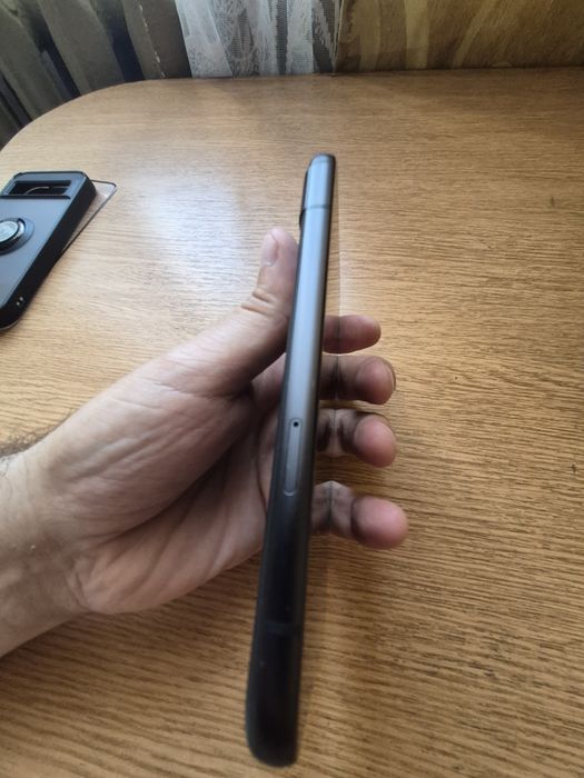 Телефон GOOGLE PIXEL a8 8 / 128