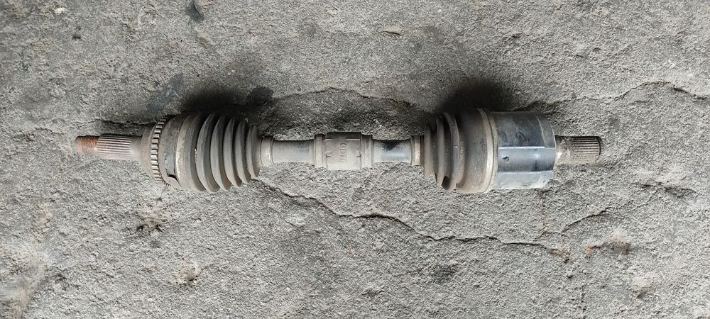 Полуось cx-7,б/у