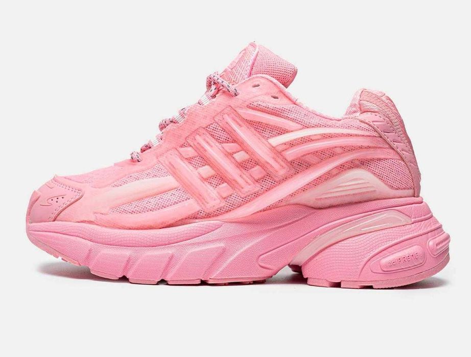 Кроссовки Adidas Adistar Jellyfish x Pharrell Williams адидас джелифиш