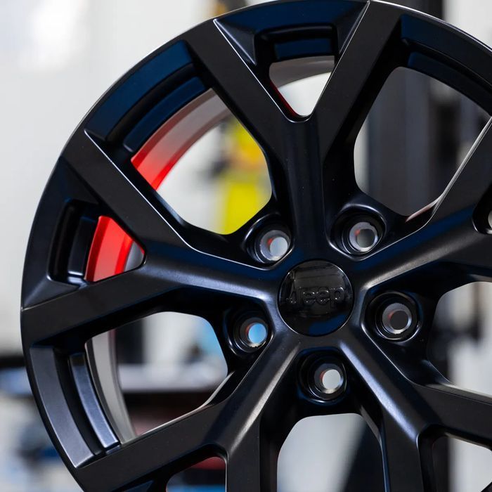 NOWE ORYGINALNE Felgi aluminiowe Jeep 18" Grand Cherokee