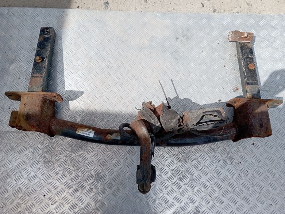 Hak holowniczy Opel Insignia A Kombi