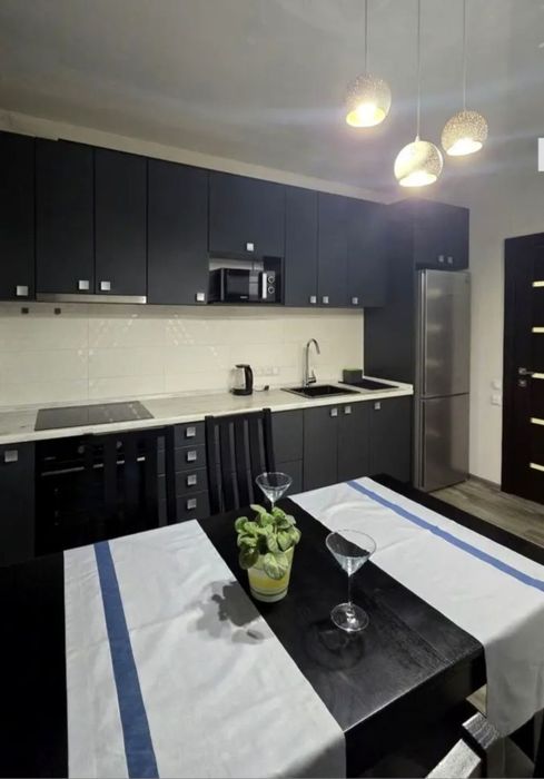 Без Комісії | Продаж Квартири 85 м² | 3 Роздільні Кімнати | вул. Європейська