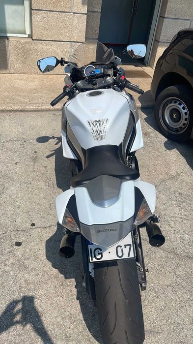 Suzuki gsxr 1000 k9 c/ possibilidade de financiamento