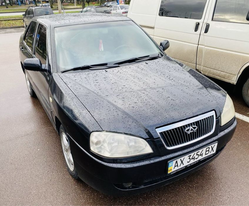 Машину Чери Амулет бензин в хорошем  состоянии