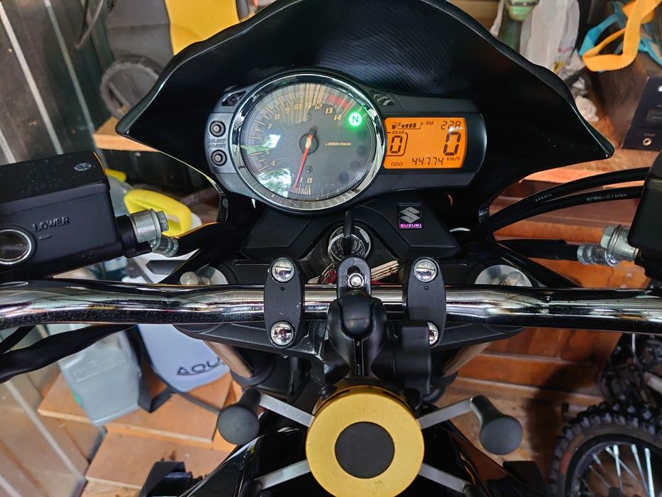 SUZUKI GSF 650U 2009r