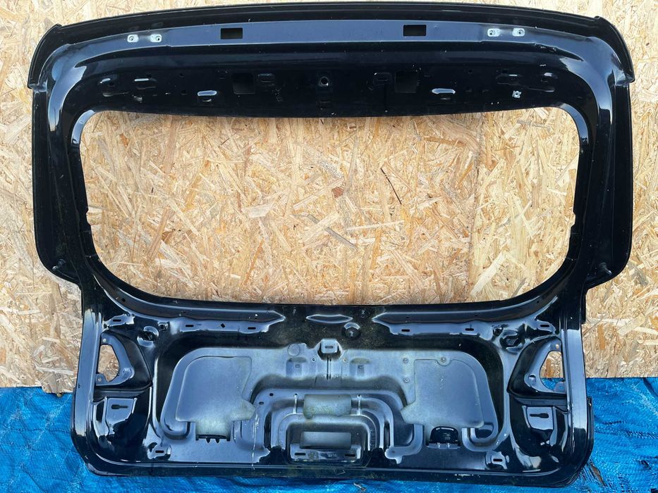 Klapa tylna VW Tiguan 1 lift 5N0.