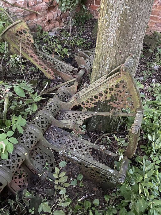 Stare, zabytkowe schody