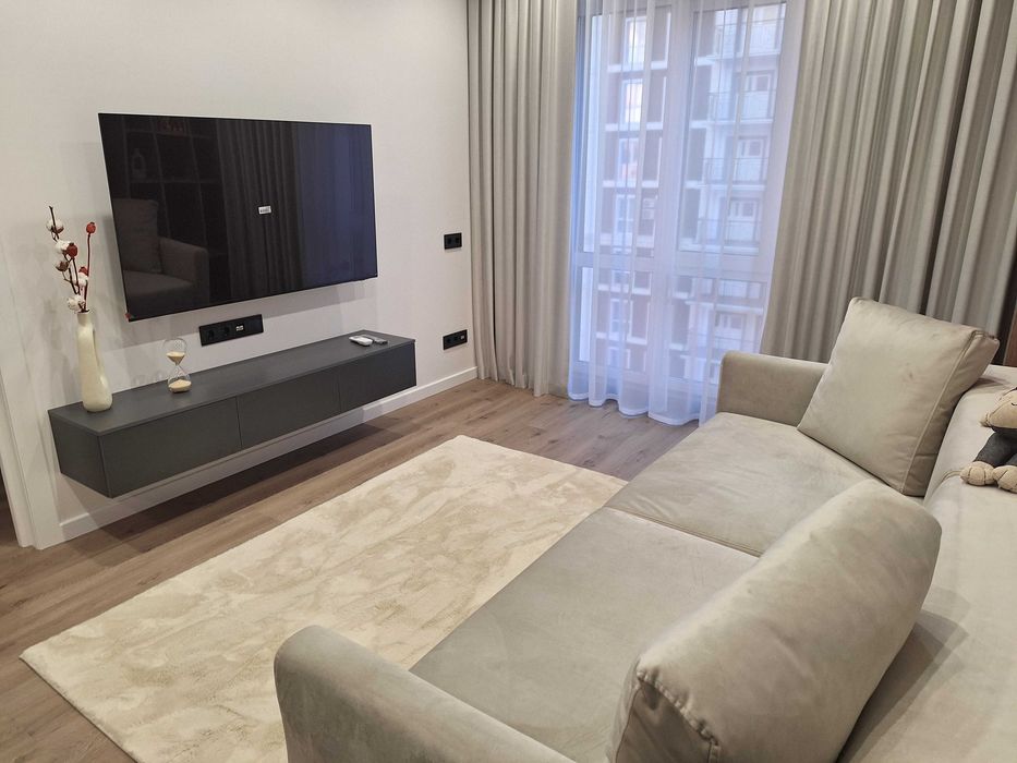 Продаж Без комiсii 1 кв-ри, з Авторським ремонтом, ЖК Нова Англiя,вул.Максимовича 26 Д