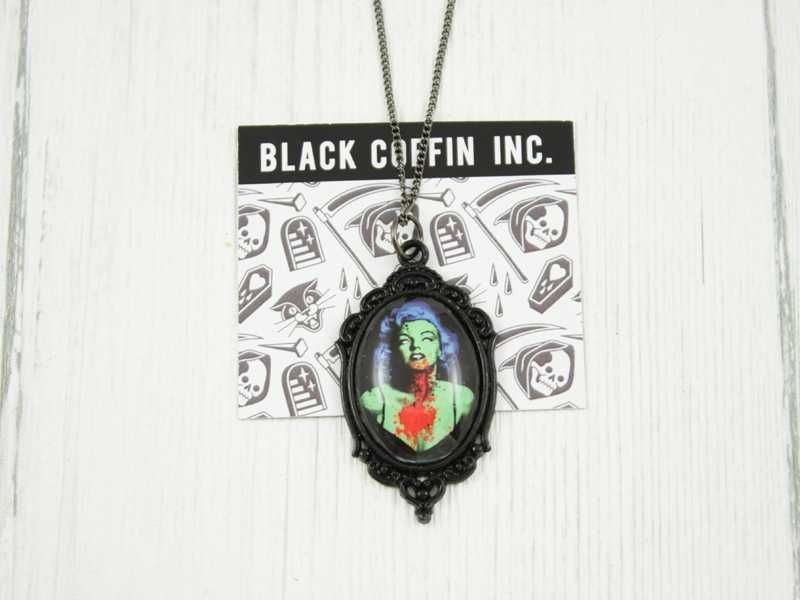 wisiorek Zombie Marilyn Monroe gotycki goth gore BC14