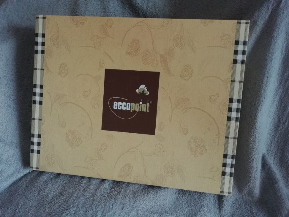 Pudełka tekturowe plus torba