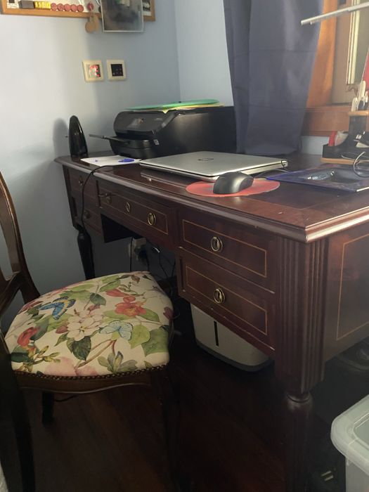 Secretaria / cadeiras