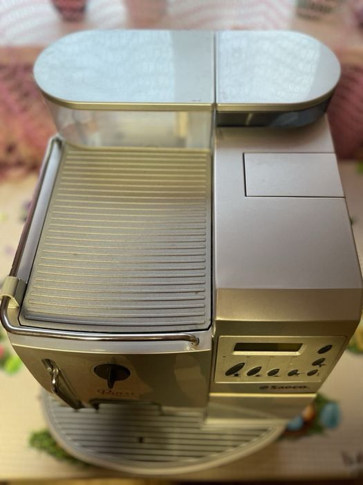 Кавомашина Saeco Royal