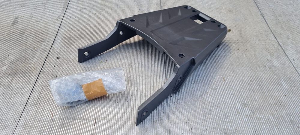 Honda NC700S NC700X Bagażnik Stelaż Pod Kufer OEM